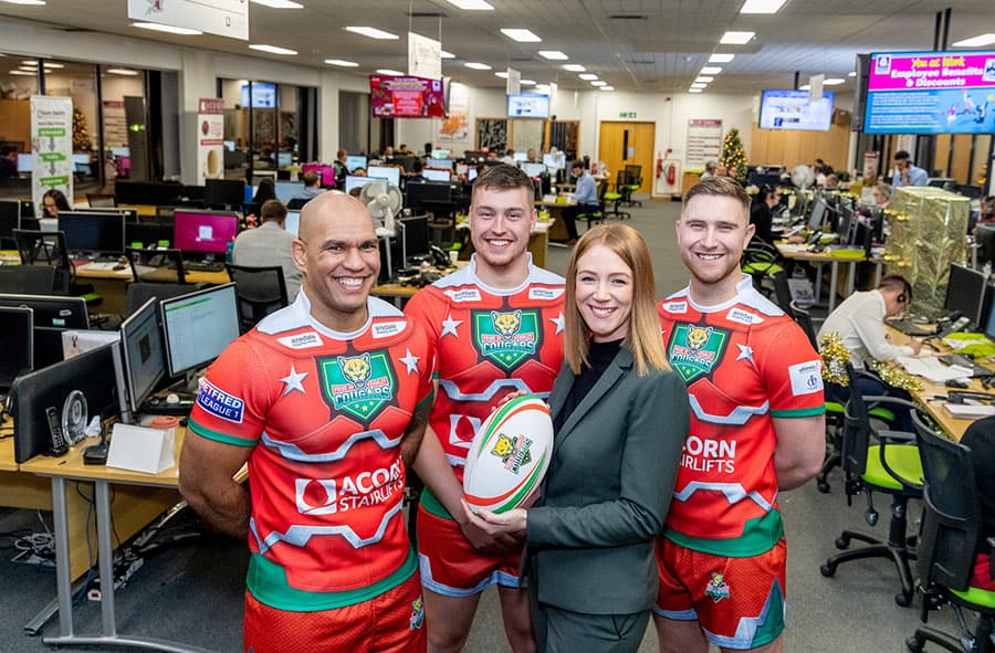 Acorn Stairlifts sponsors Keighley Cougars rugby team image