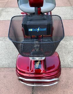 BattBoost on a scooter
