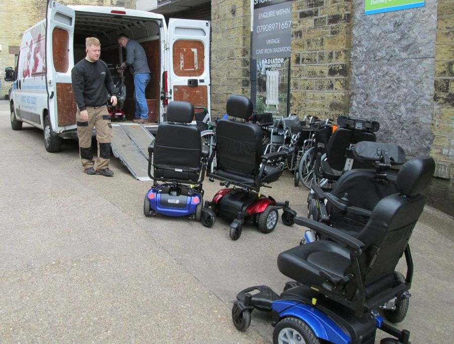 Monarch Mobility Ukraine donation of powerchairs