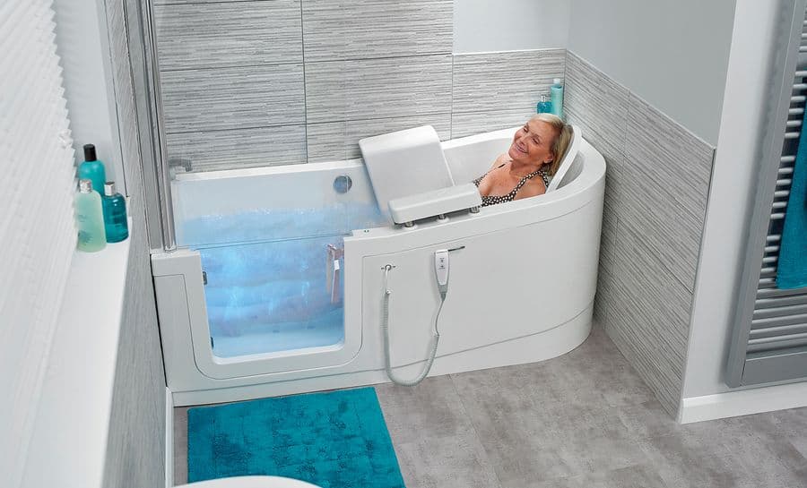 The Easy Riser power assisted bath from G360 Bathrooms 