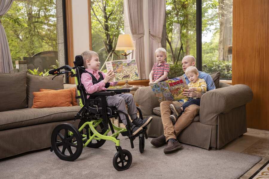 Karma Medical New pediatric wheelchair, Flexx Adapt