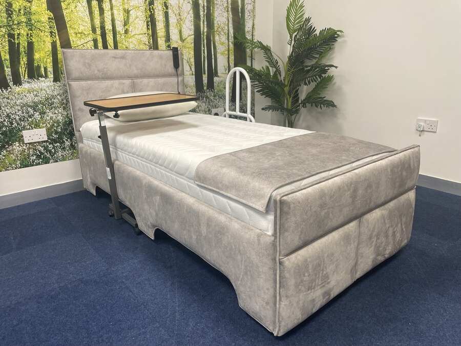 Closomat single adjustable bed